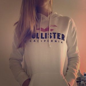 White Hollister hoodie